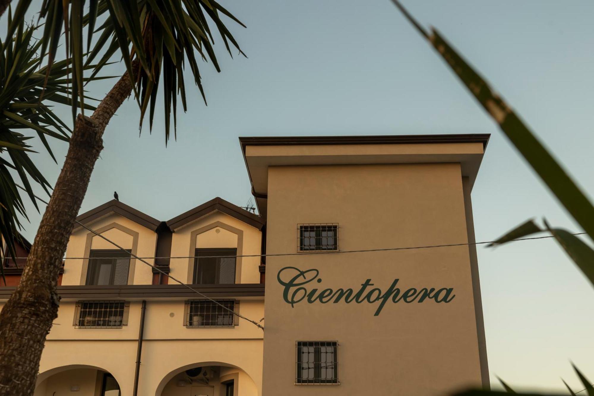 Cientopera Suite Rooms Pontecagnano Bagian luar foto