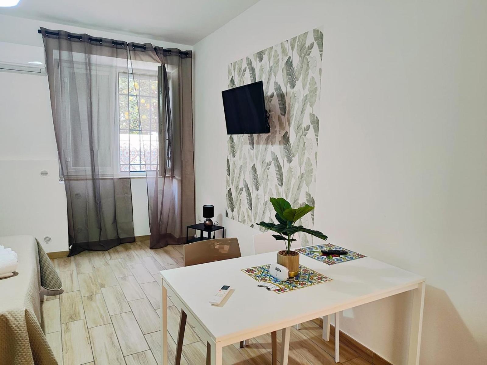 Cientopera Suite Rooms Pontecagnano Bagian luar foto
